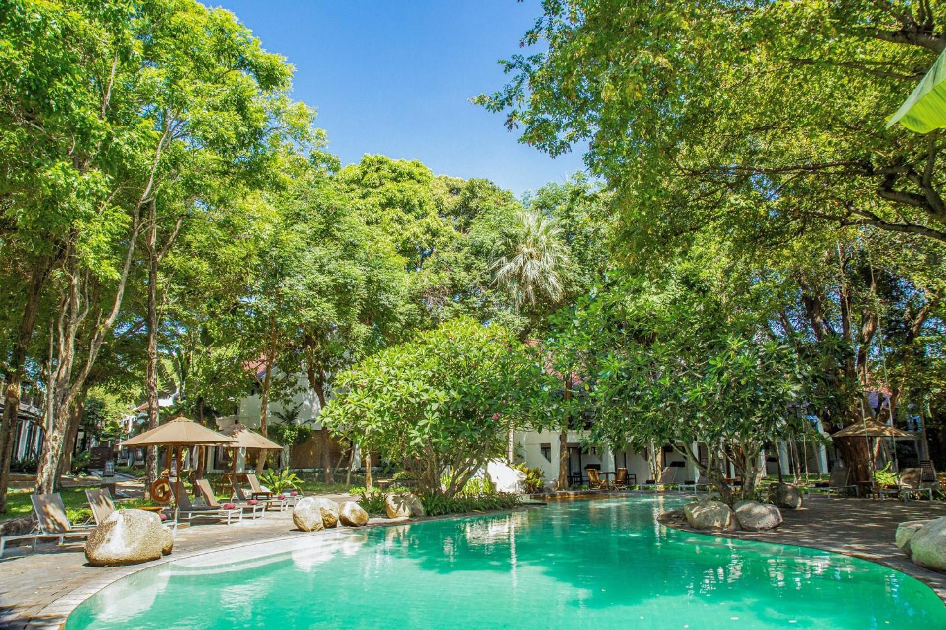 Woodlands hotel y Resort Pattaya Exterior foto